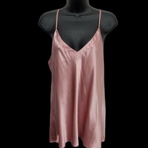 Ginia Silk V-Neck Camisole In Bridal Rose